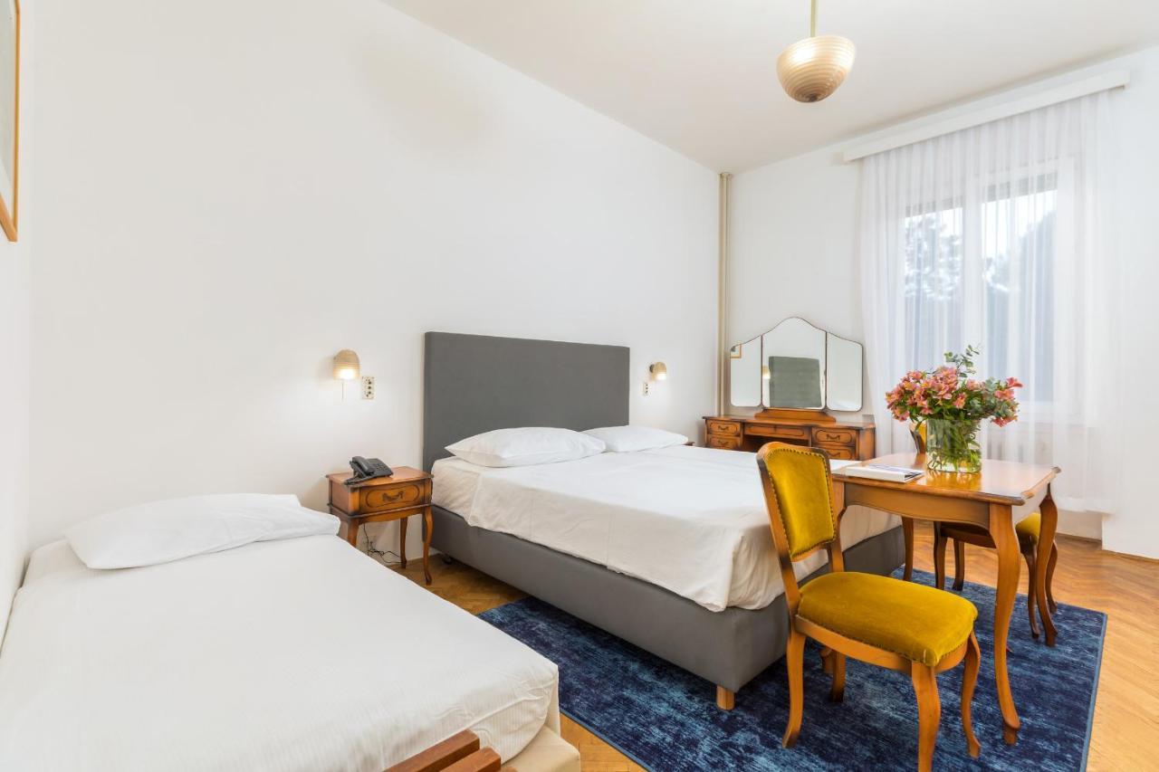 Brijuni Rooms Karmen 파자나 객실 사진